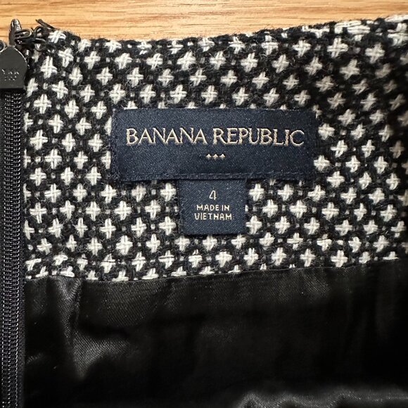 Banana Republic Factory Wool Pencil Skirt Size 4 - Picture 4 of 9